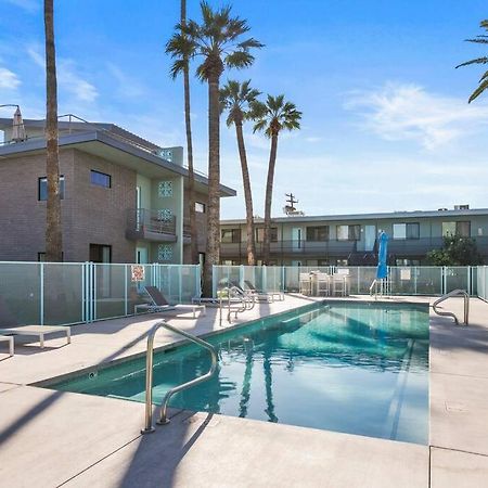 Micro Studio With Balcony & Pool View - Walk To Ot Scottsdale Eksteriør bilde